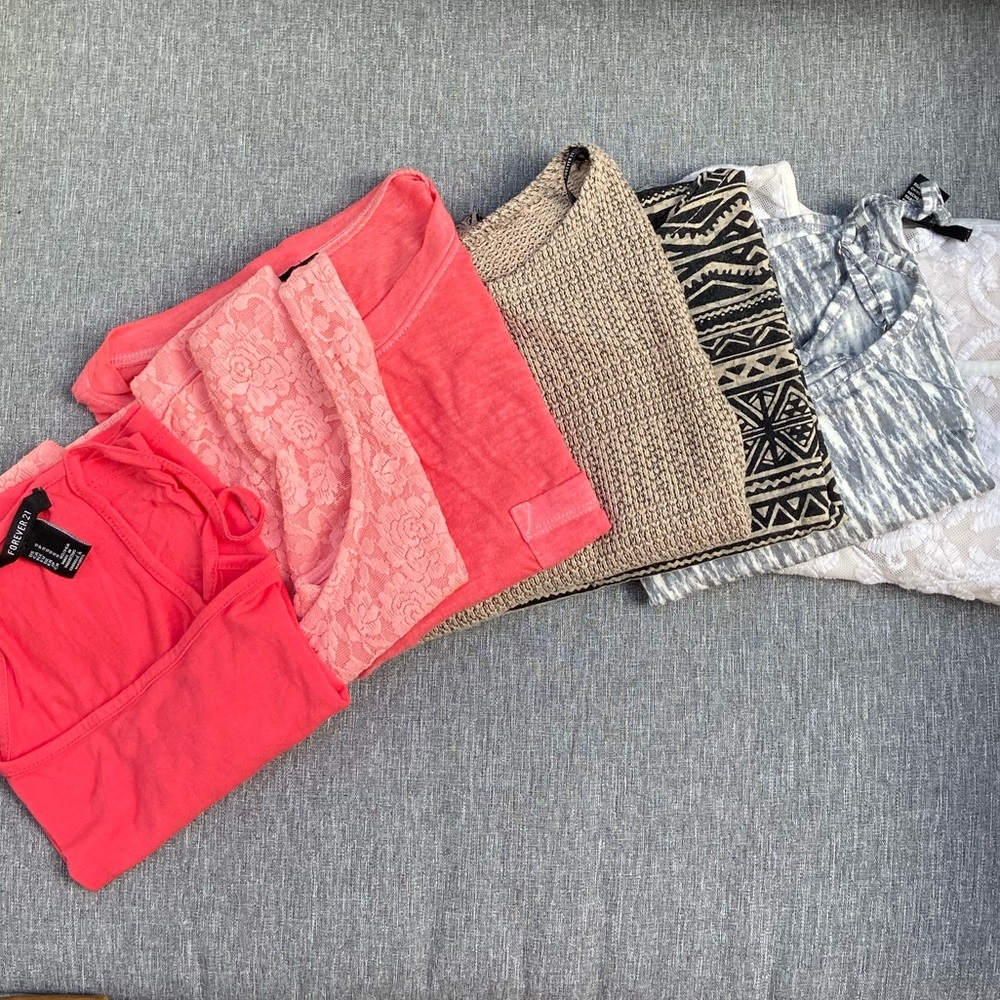 Assorted crop tops! Forever 21